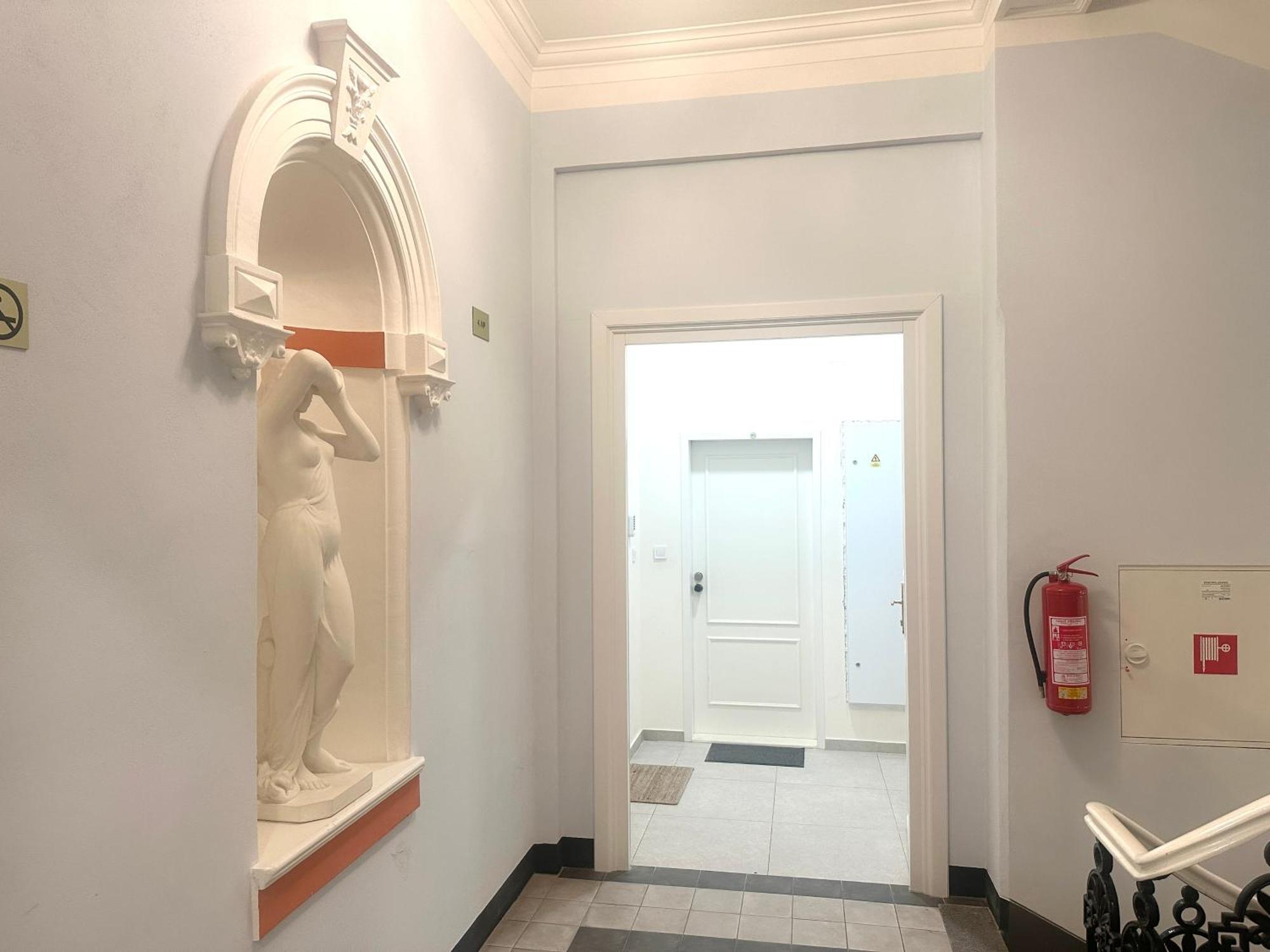 Modern 2 Bed-room In 1 With Stunning National Museum View Prag
